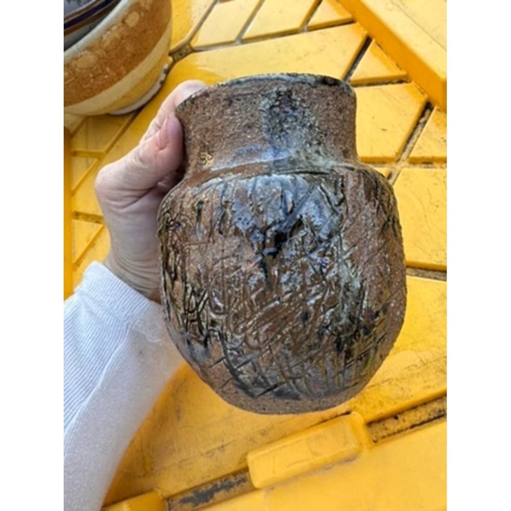 Stoneware Pot/Vase Studio Art Pottery Textured Table Top Home Decor Collectible - Picture 8 of 11